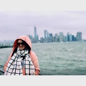 Meet your Posher, Alejandra